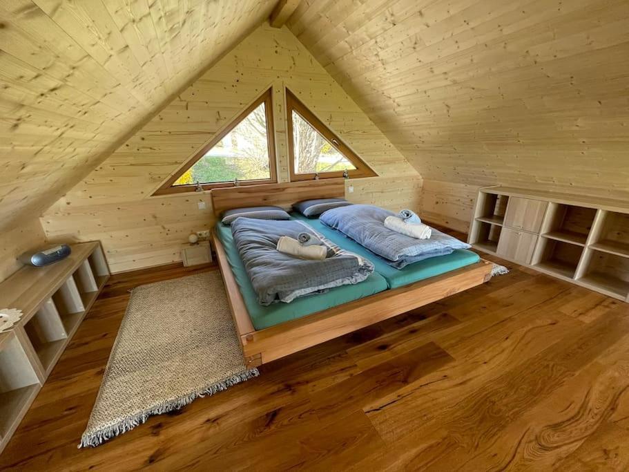 Zweistoeckiges Natur-Holzhaus Mit Berg- & Seesicht Horgenzell Eksteriør bilde