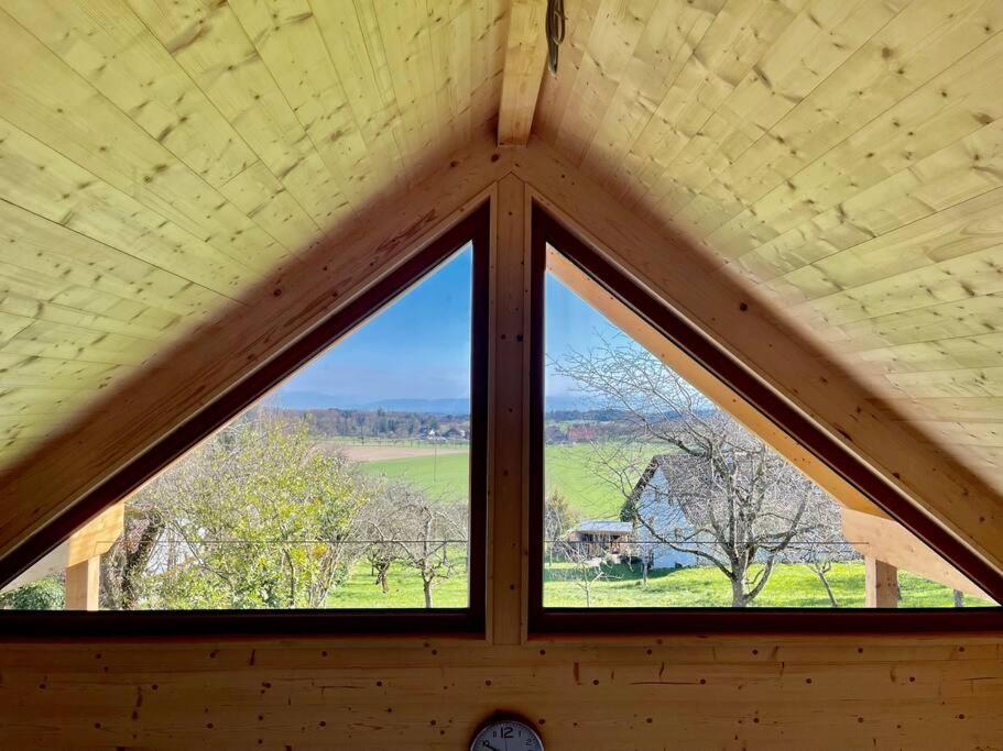 Zweistoeckiges Natur-Holzhaus Mit Berg- & Seesicht Horgenzell Eksteriør bilde
