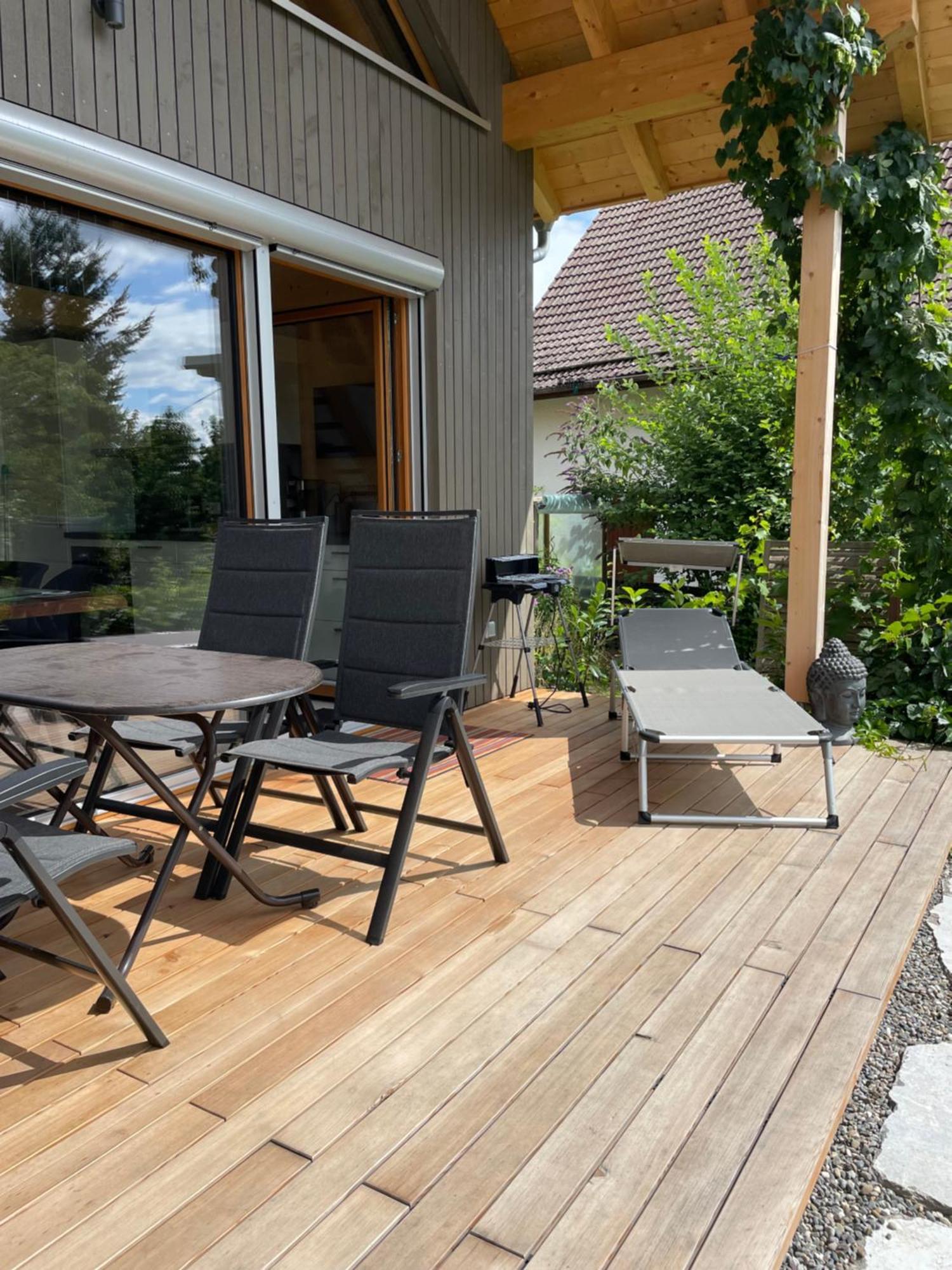 Zweistoeckiges Natur-Holzhaus Mit Berg- & Seesicht Horgenzell Eksteriør bilde